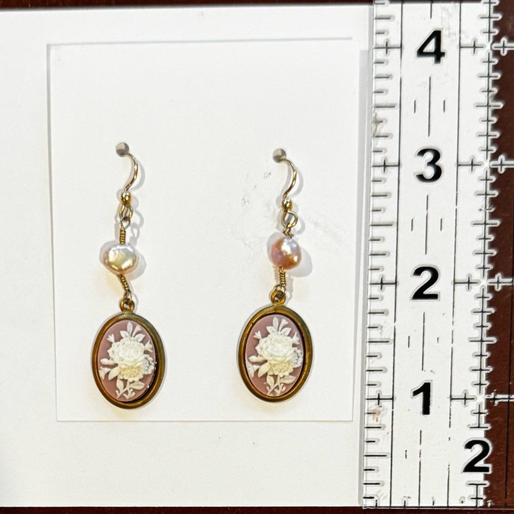 Elegant Gold and Cream Cameo Earrings